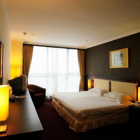 Hotel Peach Blossom Castle Shanghai Exterior foto