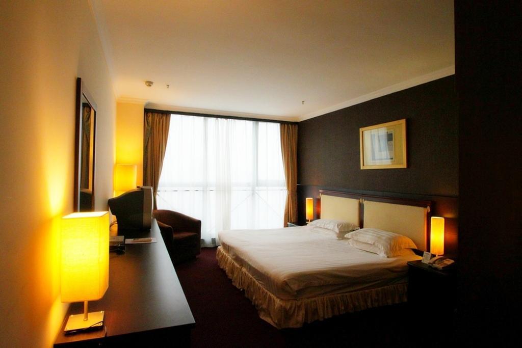 Hotel Peach Blossom Castle Shanghai Exterior foto